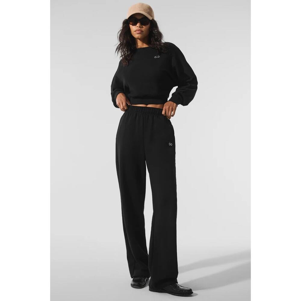 NWT Alo Cropped Accolade Crewneck Sweatshirt Black Loungewear Athleisure Sz XS - Picture 2 of 6